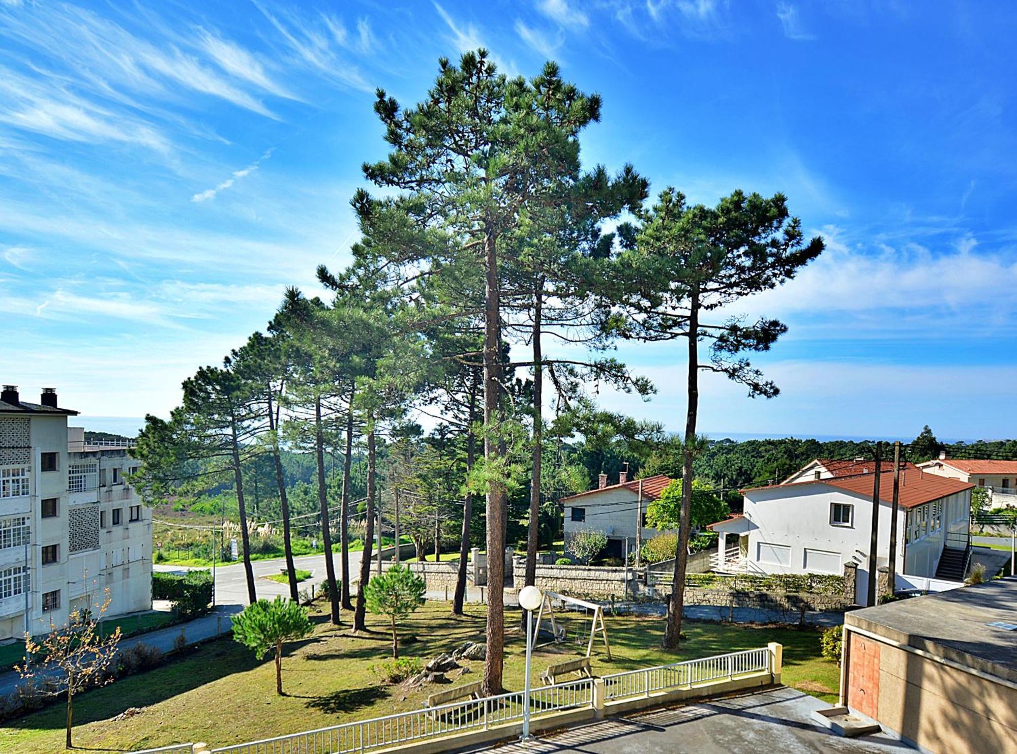 Galihost - Apartamento Con Vistas En Pedras Negras O Grove Exterior photo